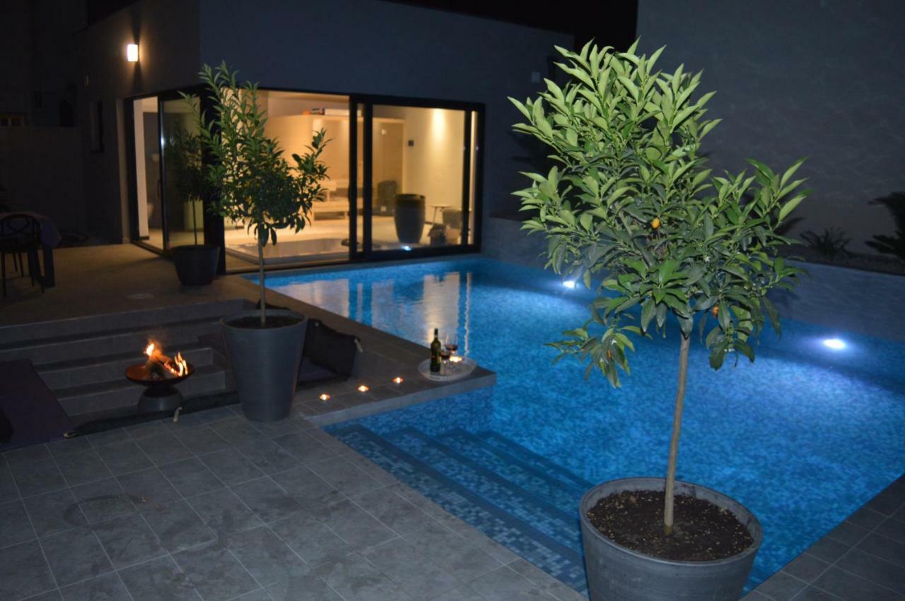Villa Omnia Zadar Exterior foto