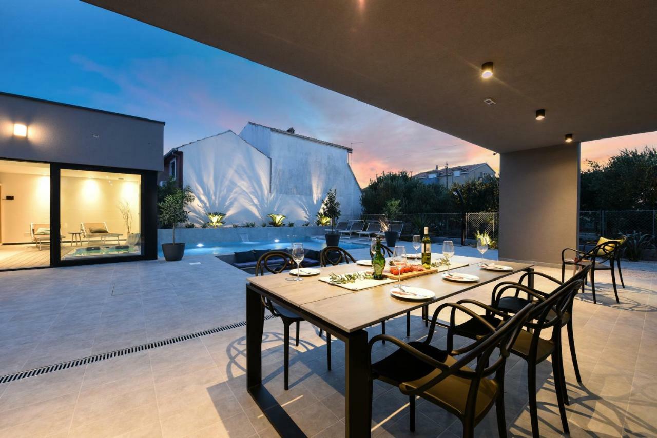 Villa Omnia Zadar Exterior foto